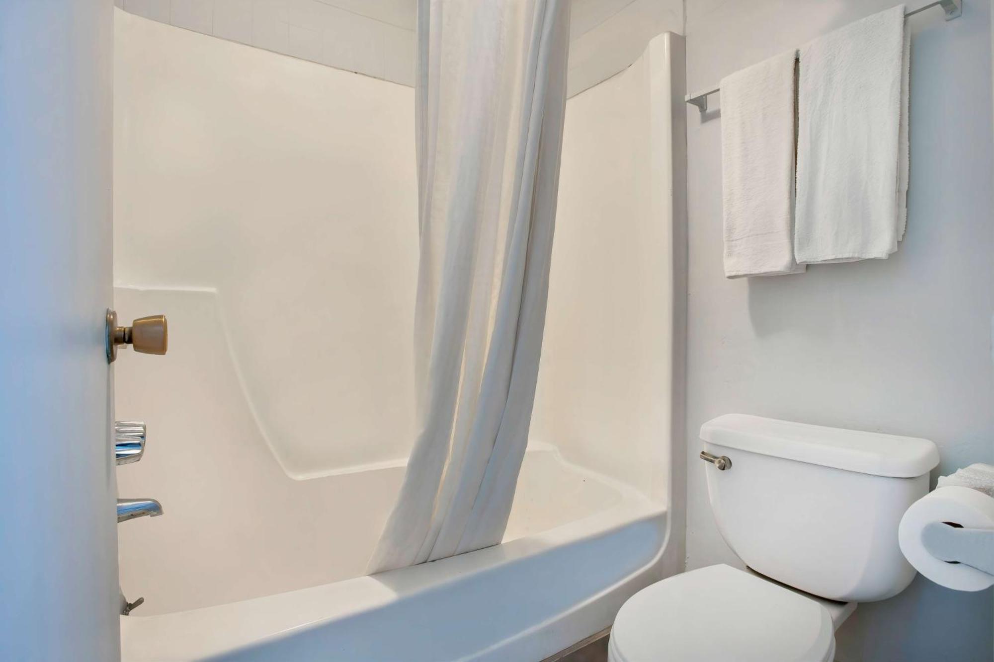 Motel 6 Tucson, Az - East Williams Center Экстерьер фото